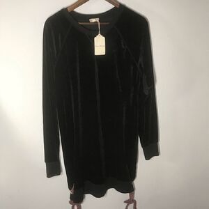 Hem & Thread Black Velvet Tunic Dress